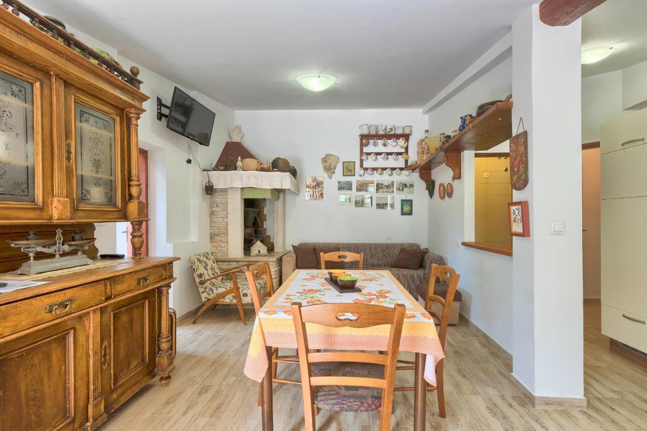 Naranča Medulin Apartment Bagian luar foto