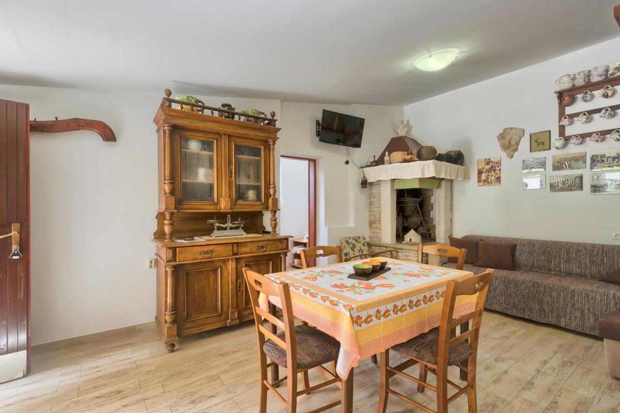 Naranča Medulin Apartment Bagian luar foto
