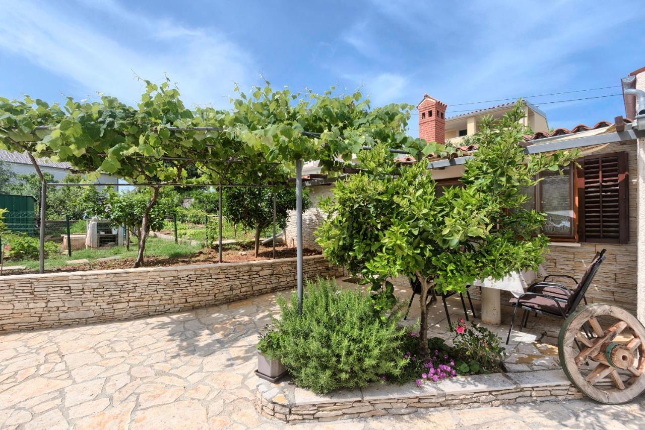 Naranča Medulin Apartment Bagian luar foto